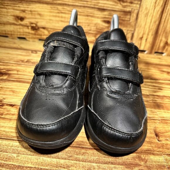 NEW BALANCE 577 MEN'S DUAL STRAP CLOSURE WALKING SHOES. Size 6 - Picture 3 of 7